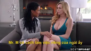 Người chồng lén dí cô người mẫu chụp ảnh nude cùng khi bà xã đang cạnh bên