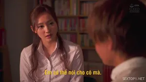 Hẹn hò với bạn thân của bạn gái tôi, bạn trai cô ấy vẫn đang học ở một thành phố khác